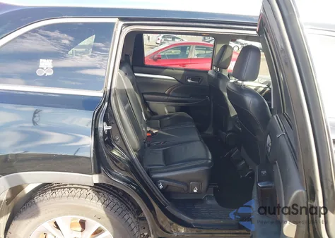 2014 Toyota Highlander Xle V6 z USA, uszkodzony, nr VIN 5TDKKRFH6ES032315